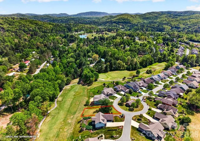5th image of 156 Triple Fairways Dr, Hendersonville, NC 28739 | MLS# 4356616