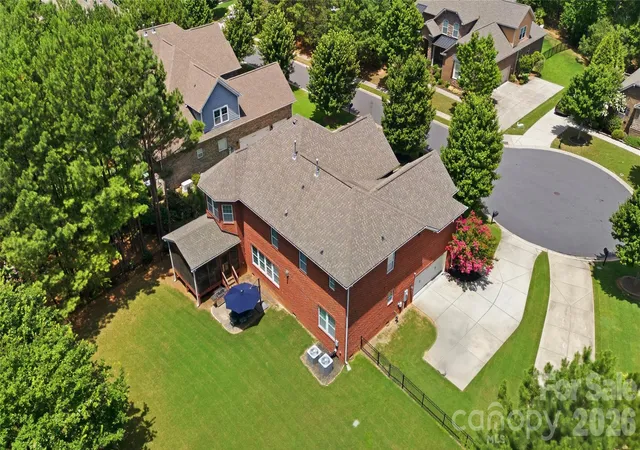 3rd image of 16518 Governors Club Ct, Charlotte, NC 28278 | MLS# 4356630