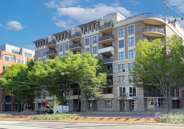 Listing Photo 1 - Condo for sale in building located at 718 W Trade St, Charlotte, NC 28202 - Unit #604