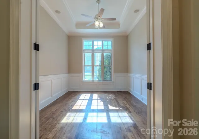 Photo 3 of Single family home for sale at 295 Bent Tree Dr, Stanley, NC 28164 | MLS# 4356670 | Listing updated on 2026-09-24