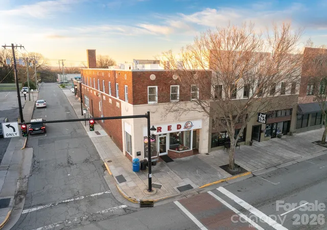 1st image of 121 N Main St, Lexington, NC 27292 | MLS# 4356738