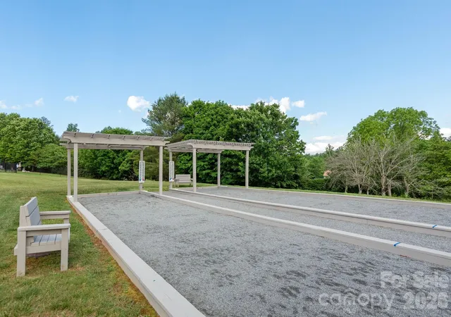 Homes for sale in Hendersonville, NC | 96 Copper Creek Ln, Hendersonville, NC 28739 | MLS# 4356746