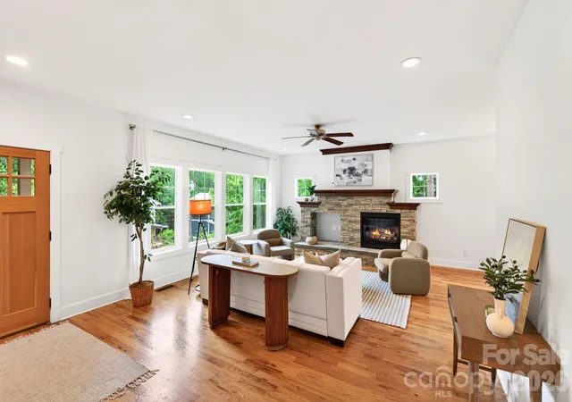 3rd image of 163 Sand Hill Rd, Asheville, NC 28806 | MLS# 4356834