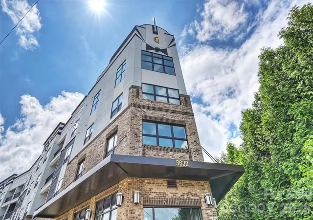 2nd image of 3630 N Davidson St #2201, Charlotte, NC 28205 | MLS# 4356911