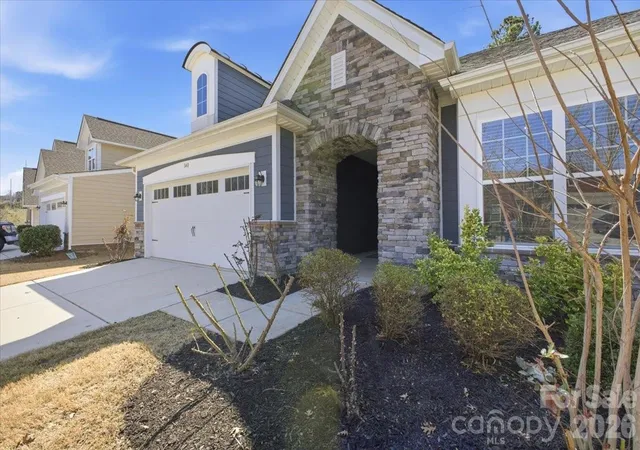 image of 140 Picasso Trl, Mount Holly, NC 28120 | MLS# 4356990