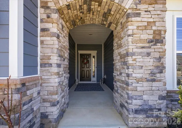 image of 140 Picasso Trl, Mount Holly, NC 28120 | MLS# 4356990