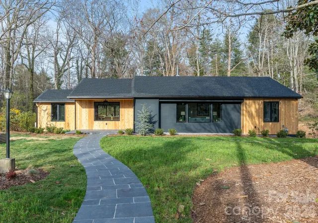 4th image of 330 Windsor Rd, Asheville, NC 28804 | MLS# 4357003
