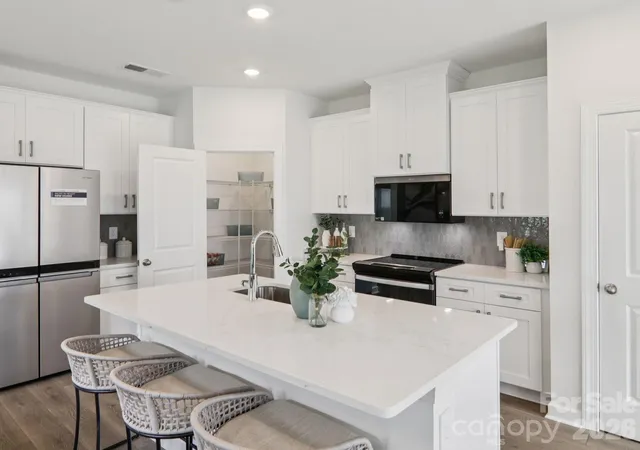 4th image of 437 Markridge Loop, Fort Mill, SC 29708 | MLS# 4357019