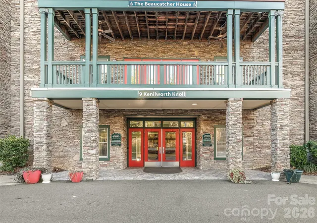 image of 9 Kenilworth Knl, Asheville, NC 28805