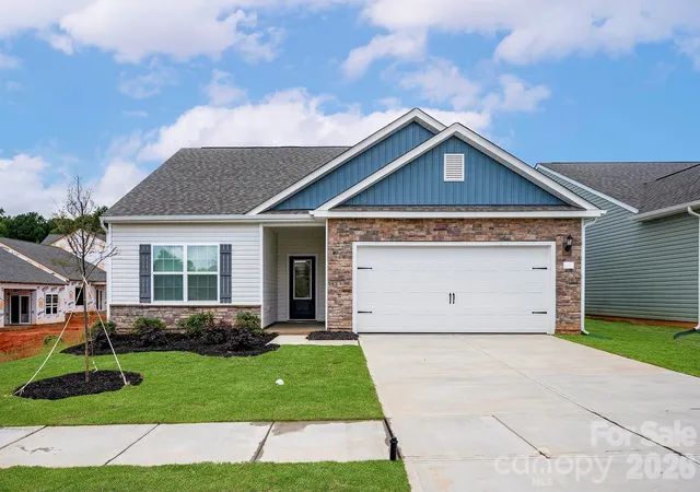 1st image of 6718 Fairford Dr, Charlotte, NC 28215 | MLS# 4357098