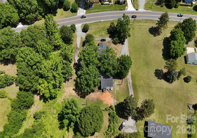 Listing Photo 2 - Condo for sale in building located at 3211 Old Charlotte Hwy, Monroe, NC 28110 - Unit #