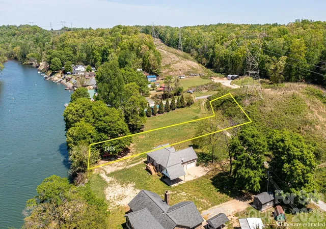 1st image of 1408 Hart Rd, Charlotte, NC 28214 | MLS# 4357432