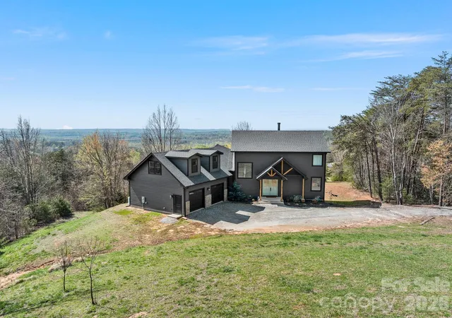 Photo 3 of Single family home for sale at 345 Preservation Trl, Columbus, NC 28722 | MLS# 4357487 | Listing updated on 2026-09-29