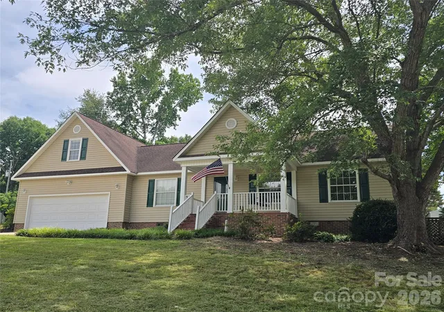 Photo 1 of Single family home for sale at 2393 Oxford Cir, Lancaster, SC 29720 | MLS# 4357517 | Listing updated on 2026-07-26