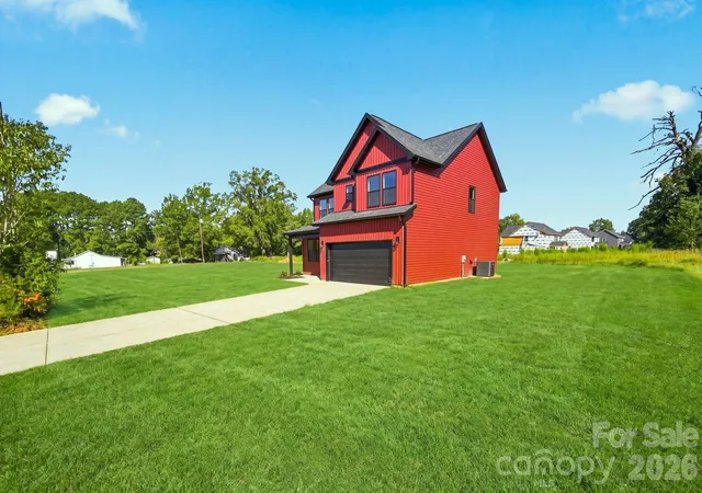 Photo 2 of Single family home for sale at 3230 Deal Rd, Mooresville, NC 28115 | MLS# 4357589 | Listing updated on 2026-09-20