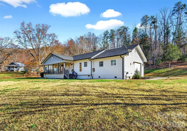 Homes for sale in Marion, NC | 20 Annie Dr, Marion, NC 28752 | MLS# 4357661