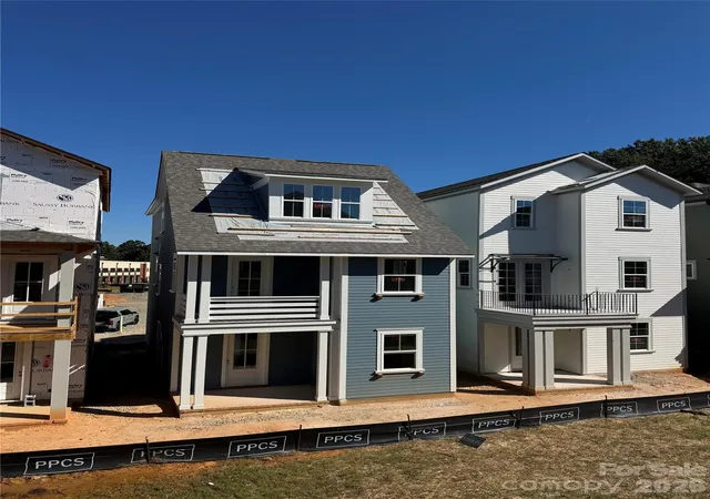 Single family home for sale at 405 Delburg Ml Aly, Davidson, NC 28036 | MLS# 4357916 | Listing updated on 2026-10-01