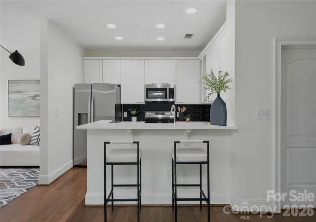 Homes for sale in Charlotte, NC | 400 N Church St #226, Charlotte, NC 28202 | MLS# 4357966