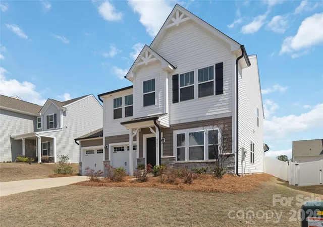 Photo 3 of Single family home for sale at 6351 Clarisse Dr Sw, Concord, NC 28025 | MLS# 4358014 | Listing updated on 2026-09-18