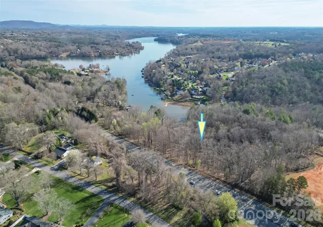 2nd image of 4522 N Center St, Hickory, NC 28601 | MLS# 4358086
