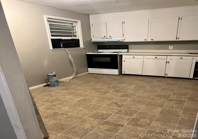 5th image of 1660 Windsor St, Orangeburg, SC 29115 | MLS# 4358102