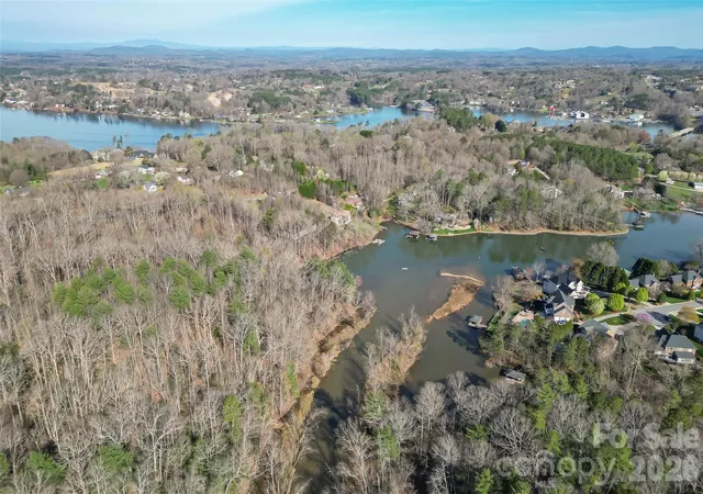 3rd image of 4526 N Center St, Hickory, NC 28601 | MLS# 4358131