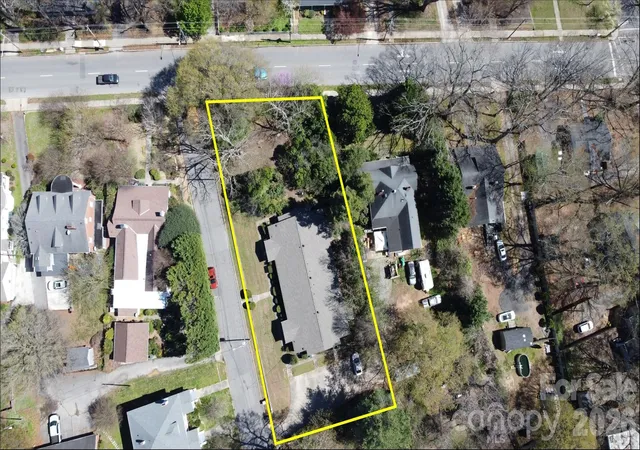 4th image of 405 W Harvie Ave #A&B, Gastonia, NC 28052 | MLS# 4358155