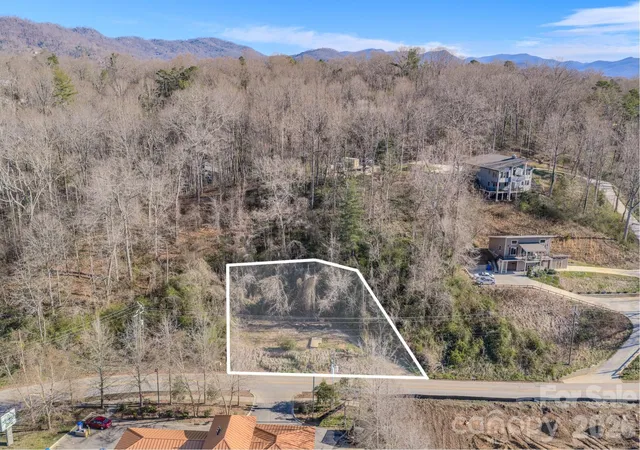 1st image of 16 Governors View Rd, Asheville, NC 28805 | MLS# 4358188