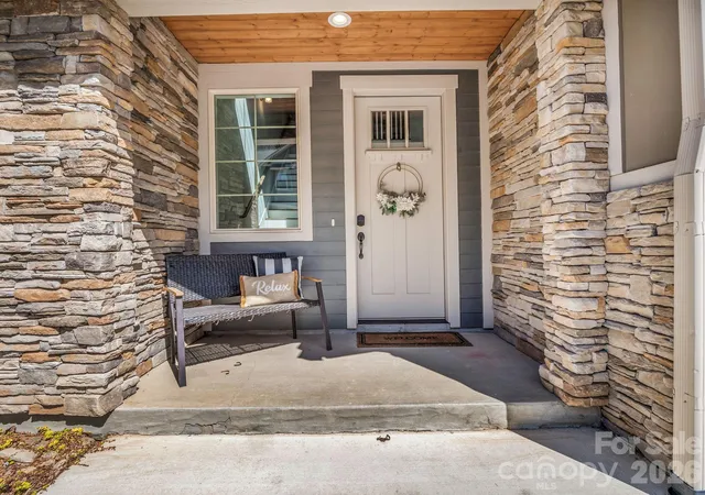 4th image of 518 Sweet Birch Ln, Black Mountain, NC 28711 | MLS# 4358203