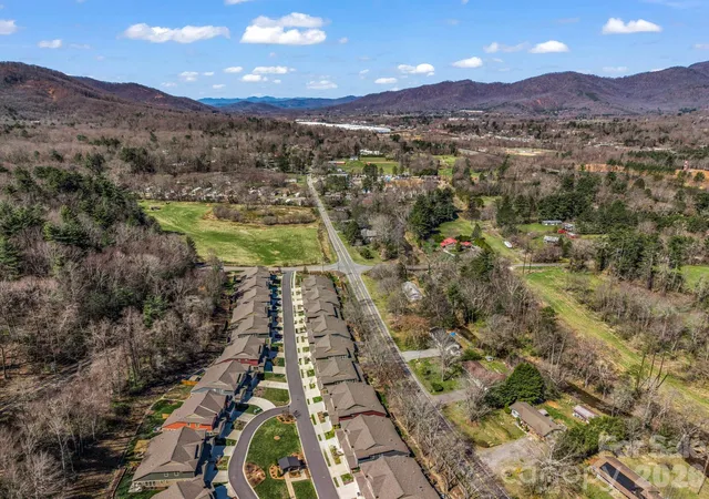 48th image of 518 Sweet Birch Ln, Black Mountain, NC 28711 | MLS# 4358203