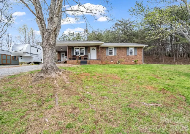 Photo 1 of Single family home for sale at 248 Bible School Rd, Lake Lure, NC 28746 | MLS# 4358207 | Listing updated on 2026-10-06