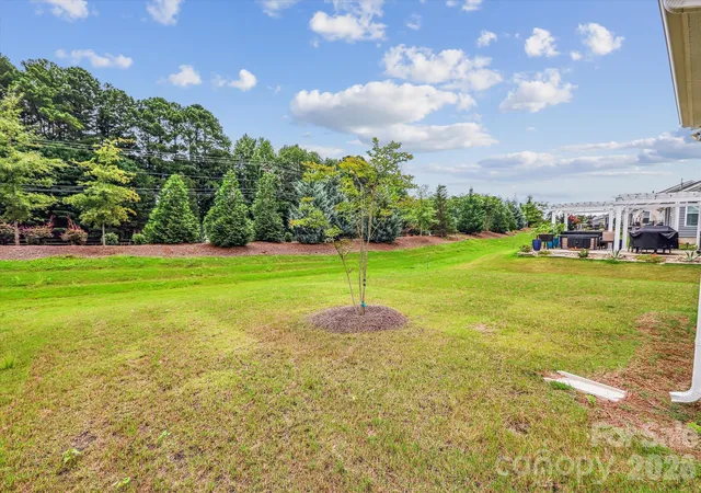 Homes for sale in Charlotte, NC | 10400 Superb Ln, Charlotte, NC 28215 | MLS# 4358208