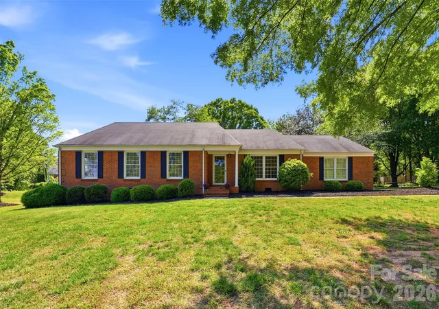 2nd image of 1406 Lakeview Dr, Monroe, NC 28112 | MLS# 4358225