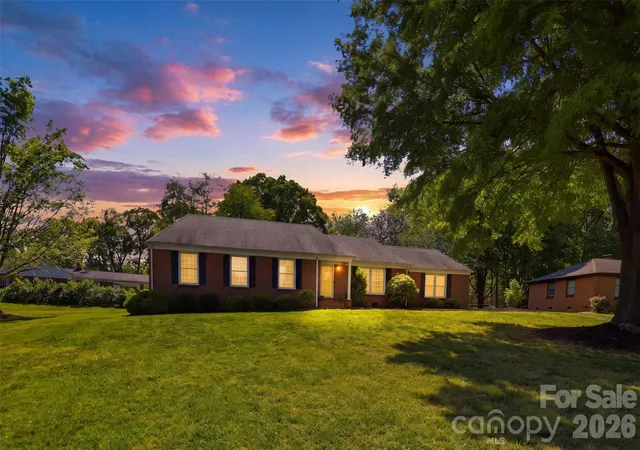 5th image of 1406 Lakeview Dr, Monroe, NC 28112 | MLS# 4358225