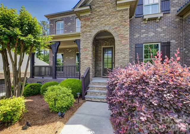 3rd image of 13017 Avila Ct, Charlotte, NC 28278 | MLS# 4358276