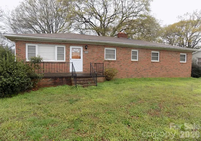 1st image of 2605 Lowell Rd, Gastonia, NC 28054 | MLS# 4358349