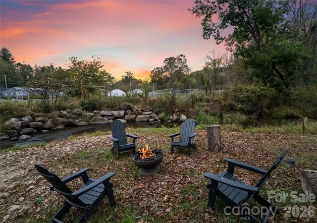 Photo 3 of Single family home for sale at 97 Cir E Ranch Rd, Burnsville, NC 28714 | MLS# 4358354 | Listing updated on 2026-10-11