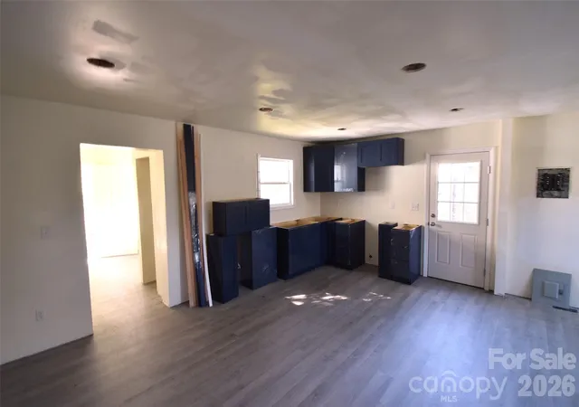Photo 4 of Single family home for sale at 2546 Amber Crst Dr, Gastonia, NC 28052 | MLS# 4358400 | Listing updated on 2026-06-18