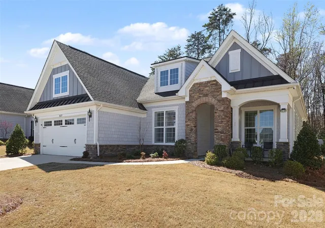 1st image of 14605 Crosswater Ln, Charlotte, NC 28278 | MLS# 4358509