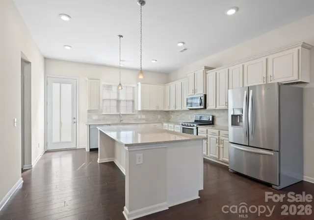 Photo 2 of Townhouse for sale at 1112 Doveridge St, Charlotte, NC 28273 | MLS# 4358560 | Listing updated on 2026-09-13