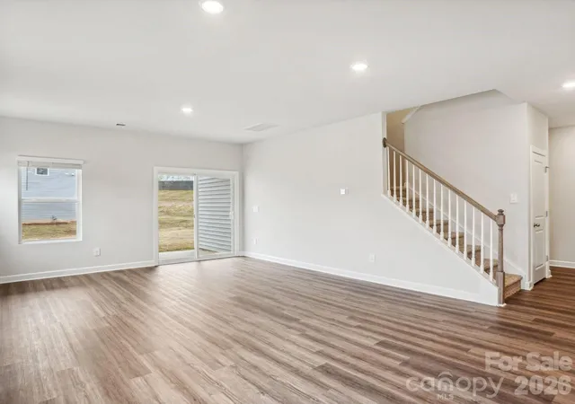 2nd image of 2067 Sunflower Cir, Newton, NC 28658 | MLS# 4358737