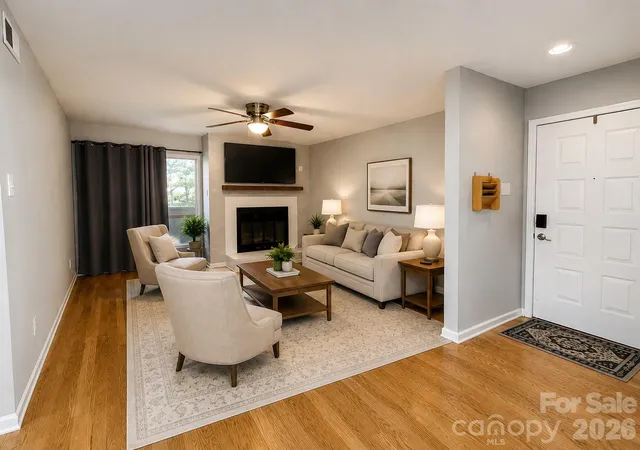 Photo 4 of Condo for sale at 7236 Winery Ln, Charlotte, NC 28227 | MLS# 4358746 | Listing updated on 2026-09-13