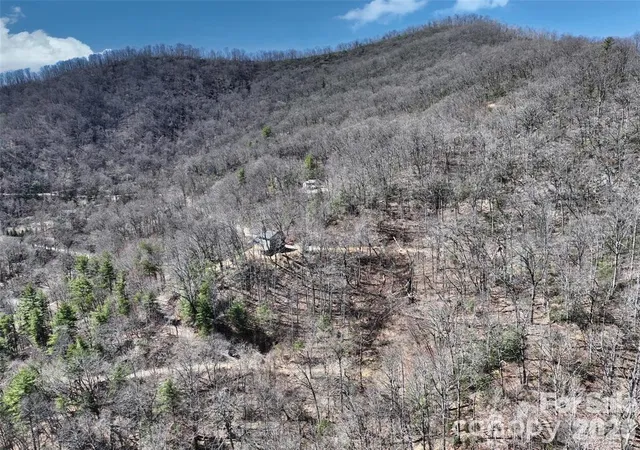 2nd image of 11 Taryn Tr #16, Barnardsville, NC 28709 | MLS# 4358775