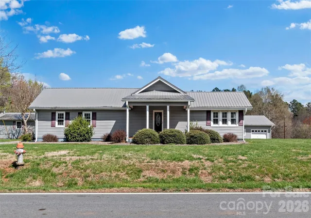 Photo 2 of Single family home for sale at 613 Nc 67 Hwy, Boonville, NC 27011 | MLS# 4358913 | Listing updated on 2026-09-22