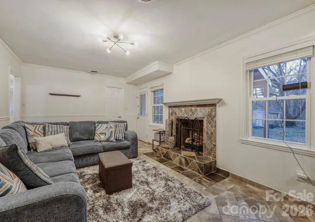 5th image of 1315 Shady Bluff Dr, Charlotte, NC 28211 | MLS# 4358951