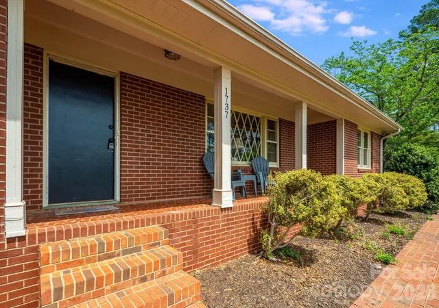 Photo 3 of Single family home for sale at 1737 Whitesides Rd, Forest City, NC 28043 | MLS# 4358974 | Listing updated on 2026-09-16