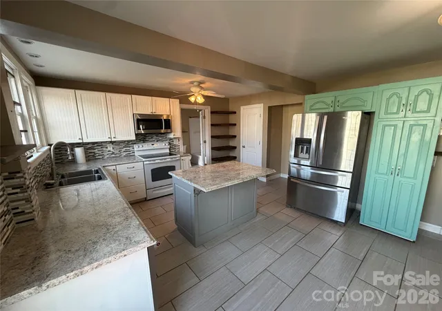 5th image of 405 Jug Wilson St, Morganton, NC 28655 | MLS# 4358982