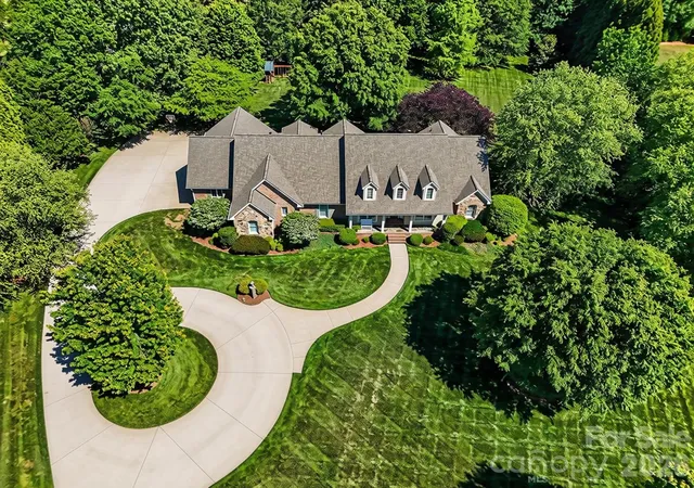 Photo 1 of Mansion for sale at 1422 Stone Gate Dr, Shelby, NC 28150 | MLS# 4358985 | Listing updated on 2026-10-25