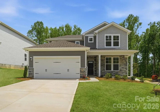 Single family home for sale at 10011 Manor Vista Trl, Concord, NC 28027 | MLS# 4359046