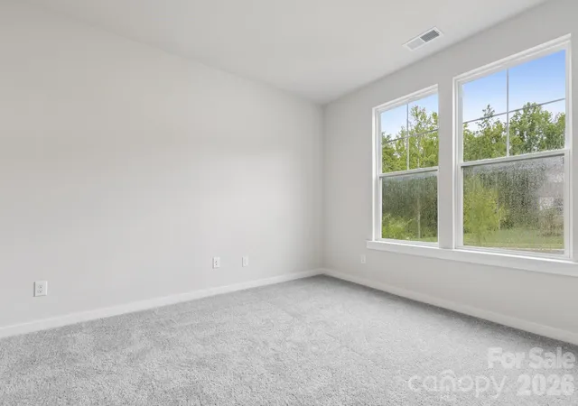 Photo 4 of Single family home for sale at 10011 Manor Vista Trl, Concord, NC 28027 | MLS# 4359046 | Listing updated on 2026-09-21